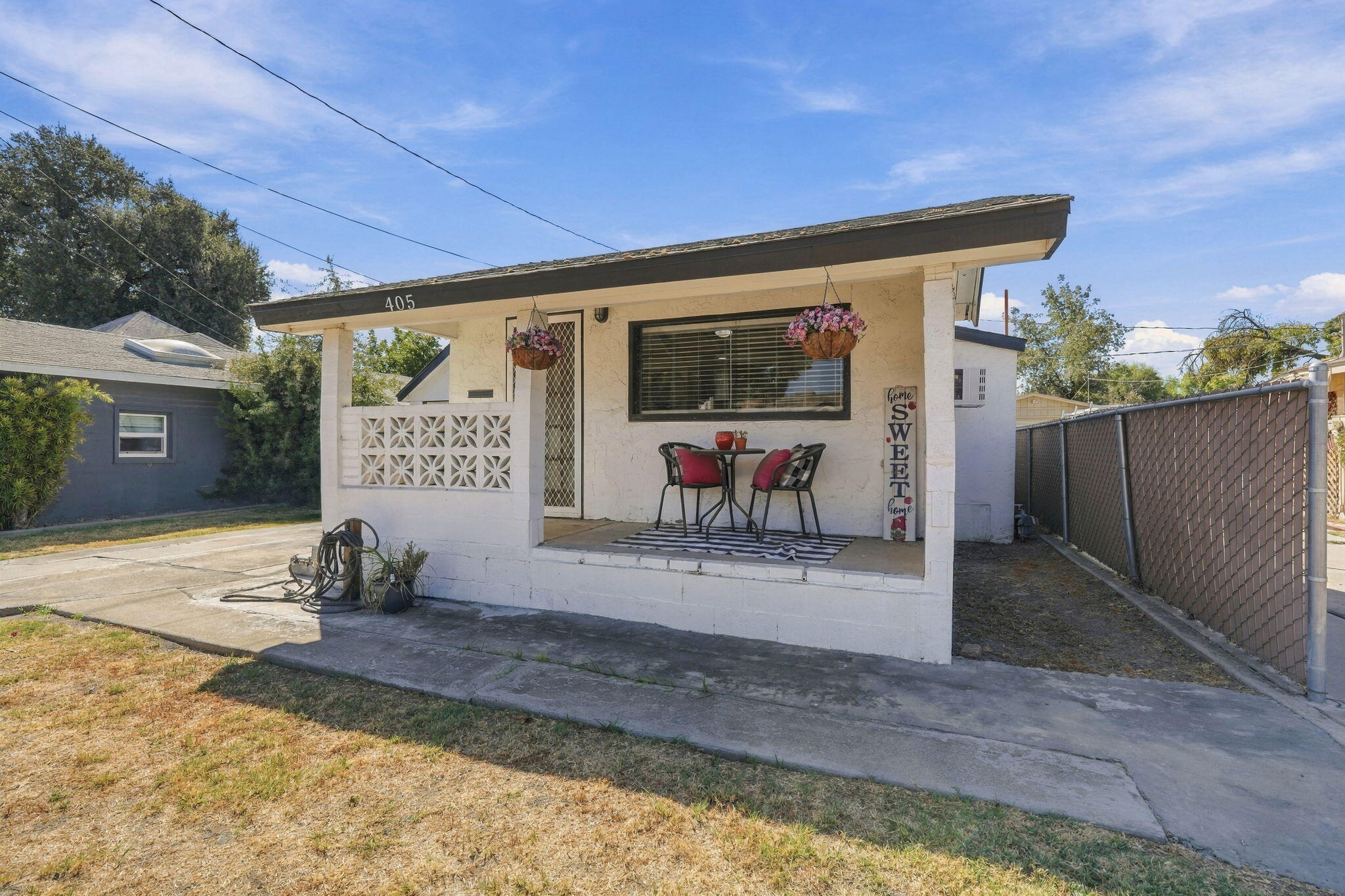 405 Neville St, Hanford, CA 93230