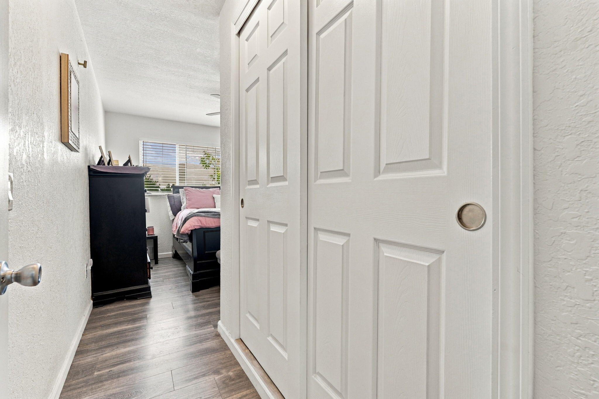 405 Neville St, Hanford, CA 93230