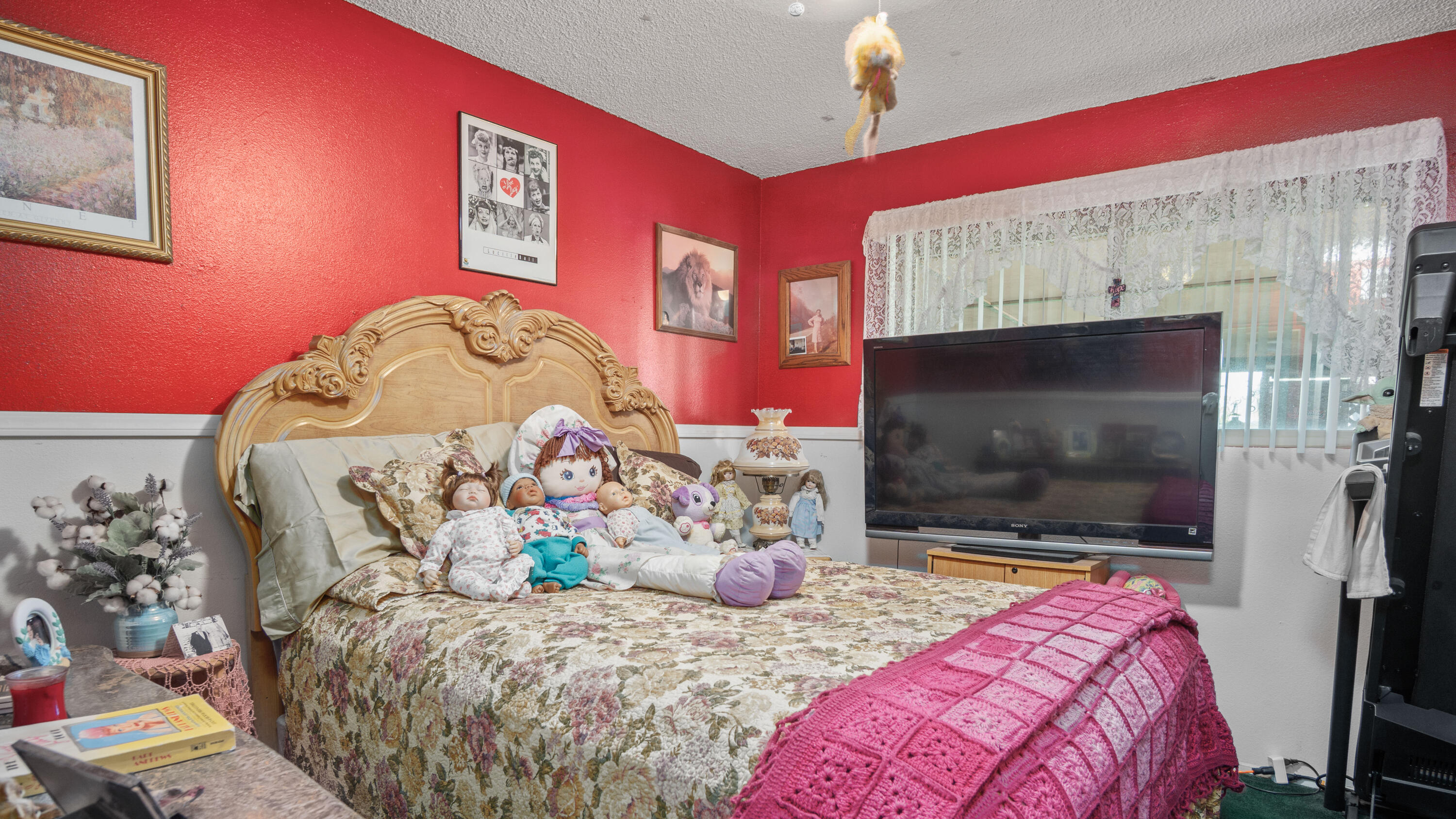 221 N Beverly St, Porterville, CA 93257