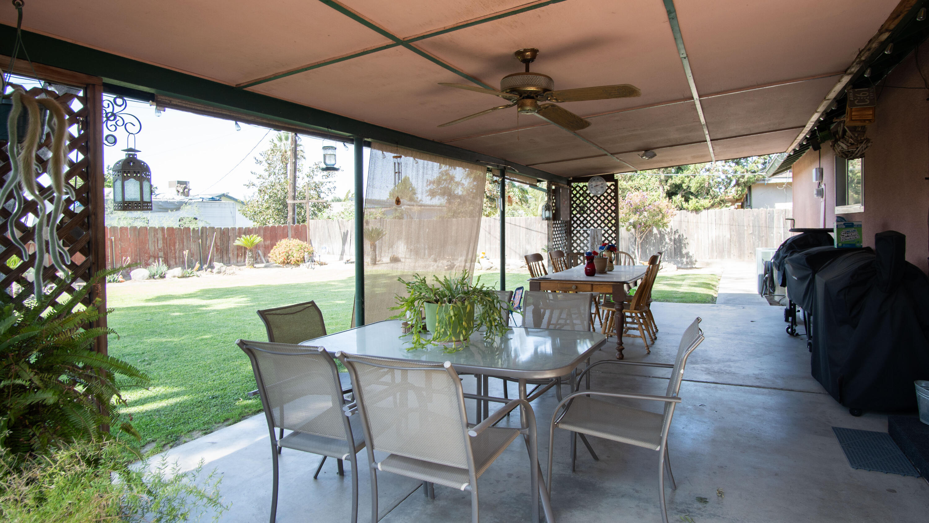 221 N Beverly St, Porterville, CA 93257