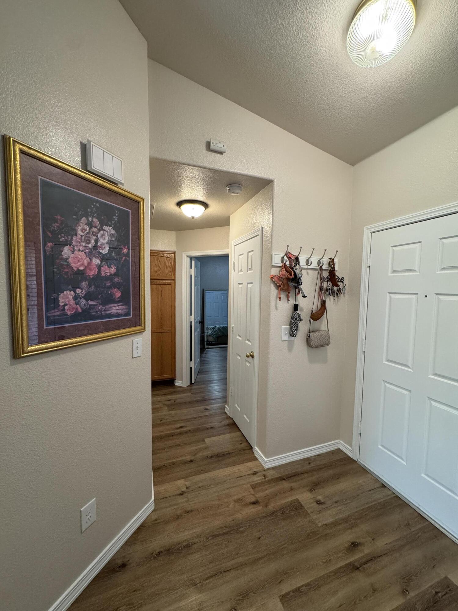 1623 Hudson Ave, Tulare, CA 93274