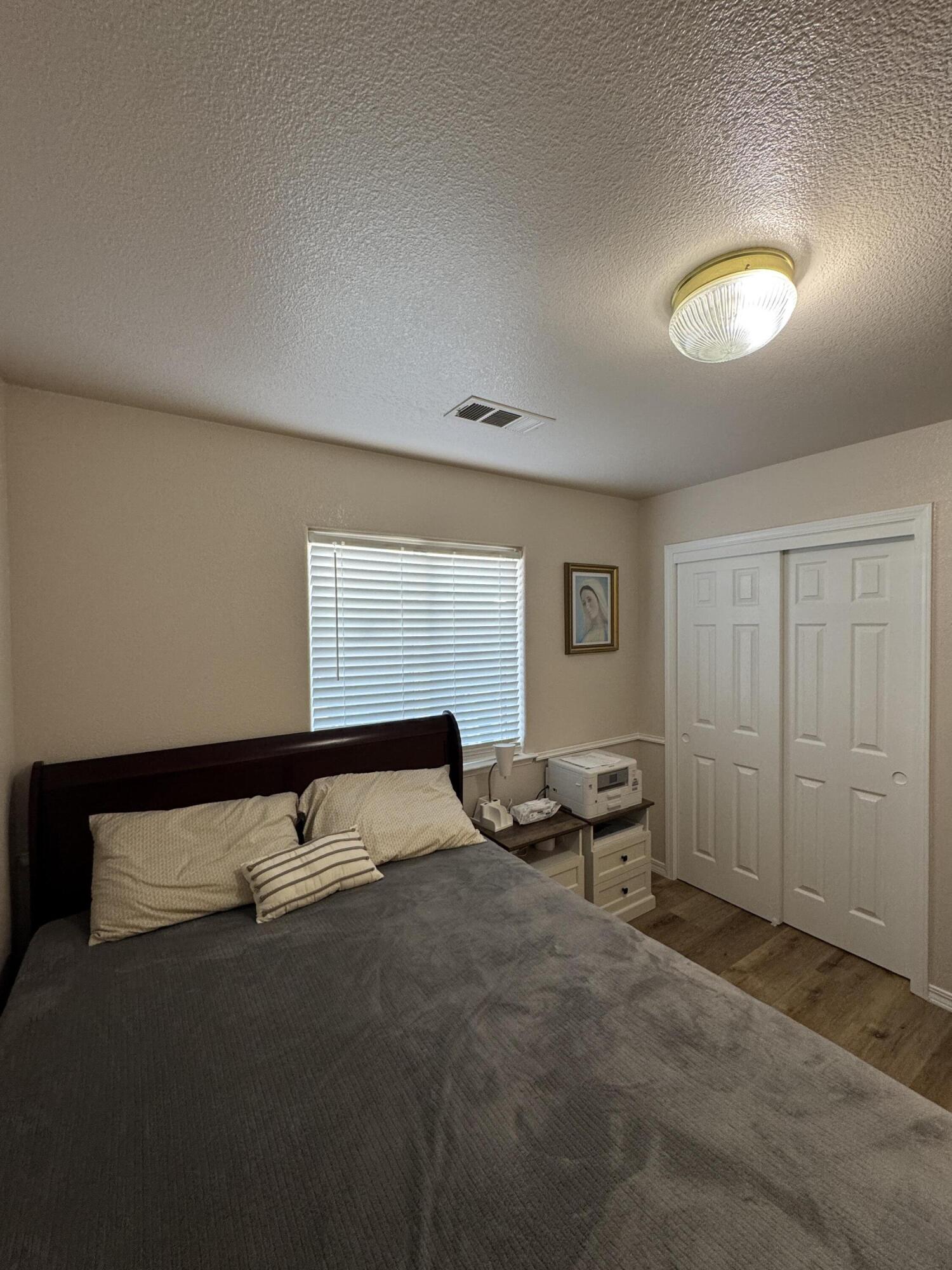 1623 Hudson Ave, Tulare, CA 93274