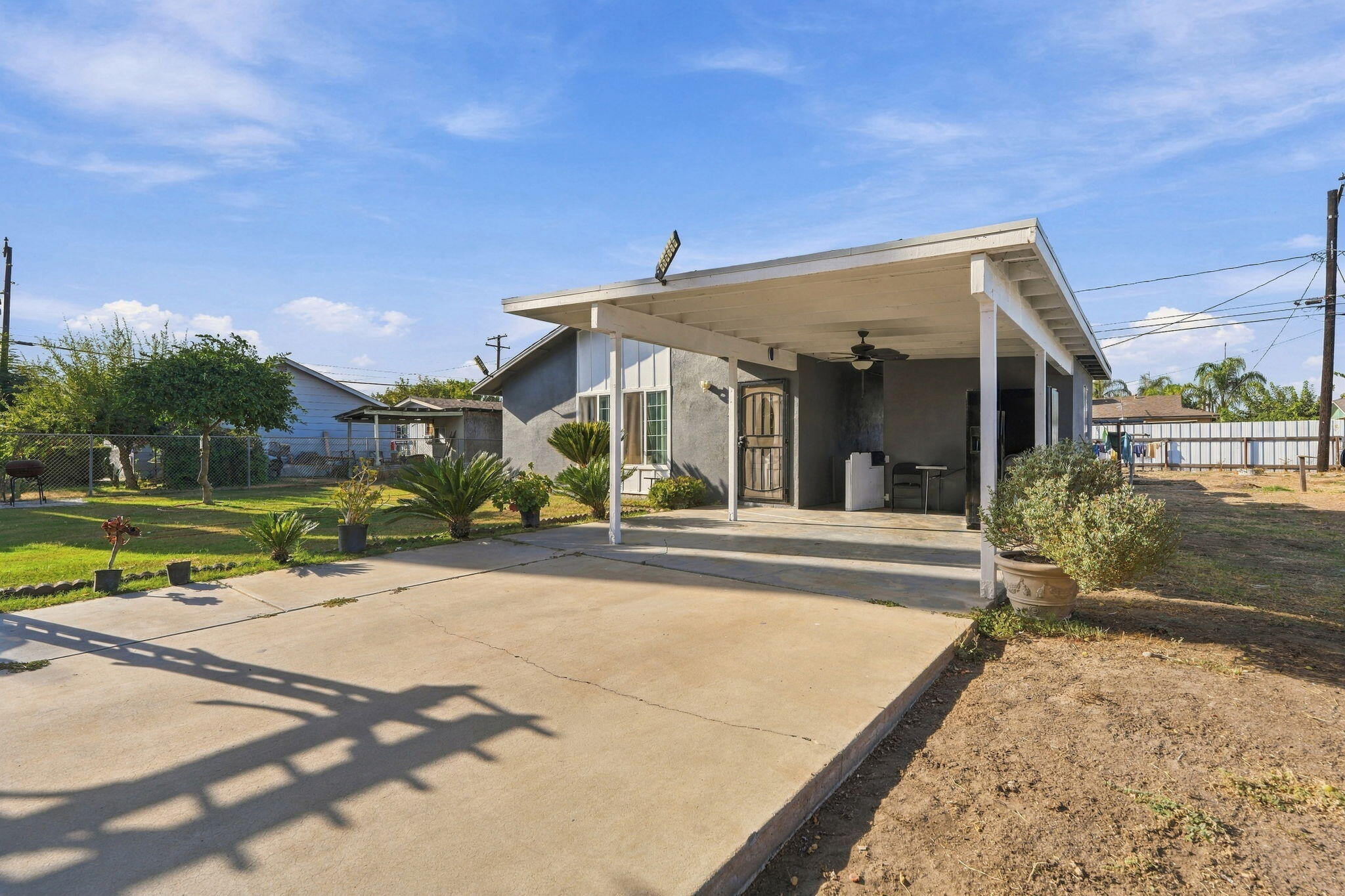16420 Hudson Ave, Tulare, CA 93274