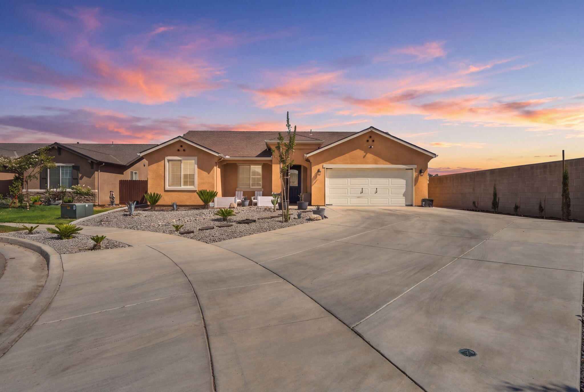 148 S Boise Ct, Visalia, CA 93291