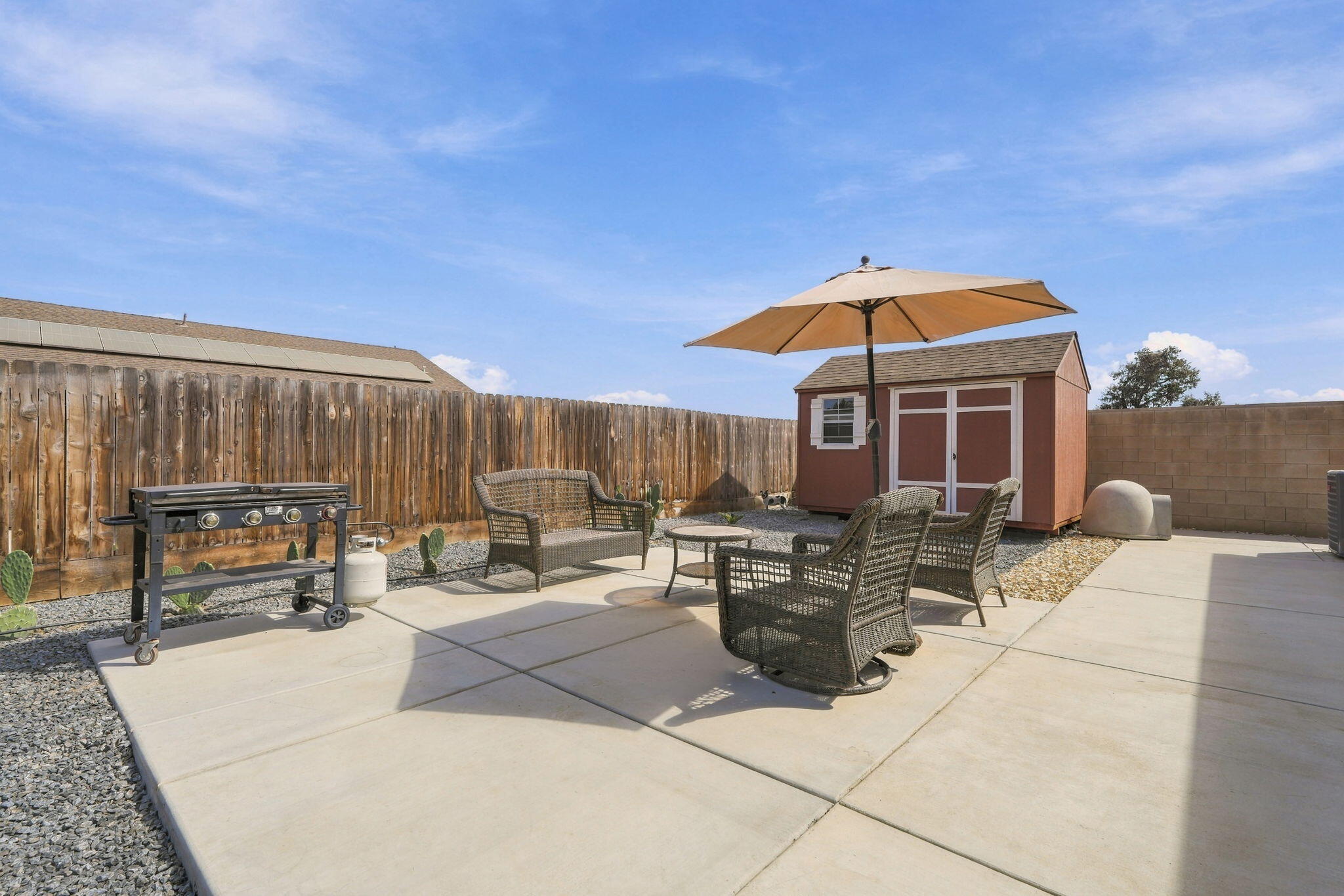 148 S Boise Ct, Visalia, CA 93291