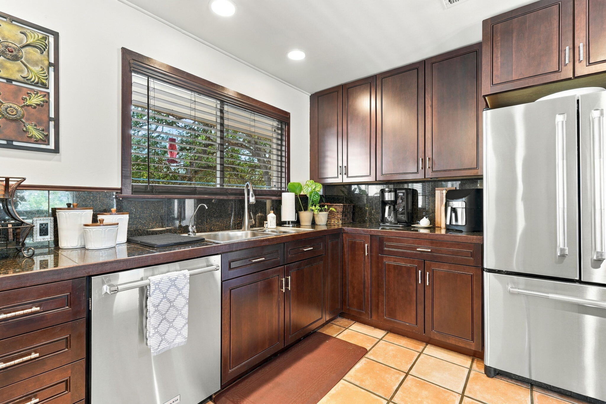 40718 Old Three Rivers Rd, Three Rivers, CA 93271