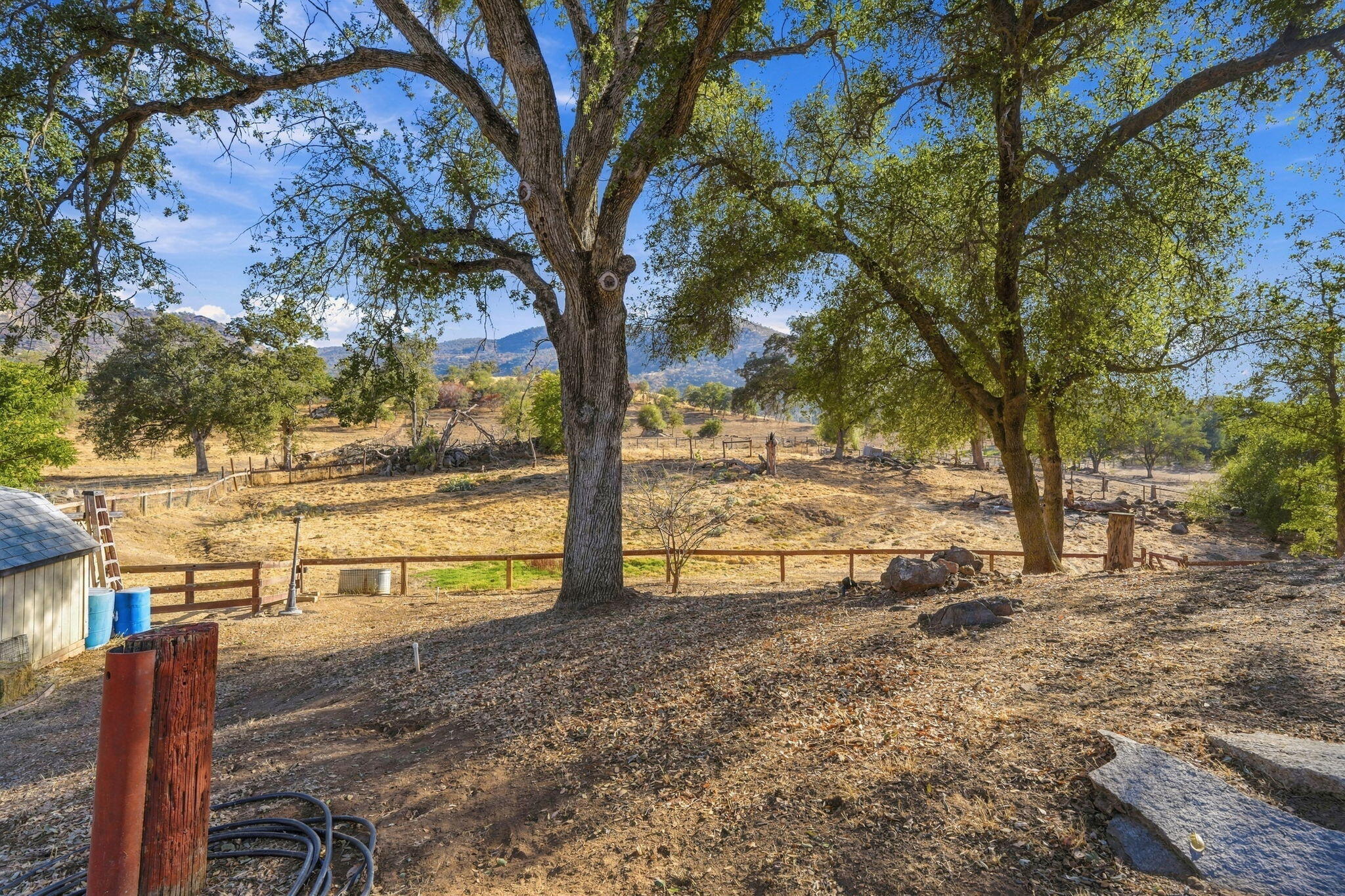 40718 Old Three Rivers Rd, Three Rivers, CA 93271