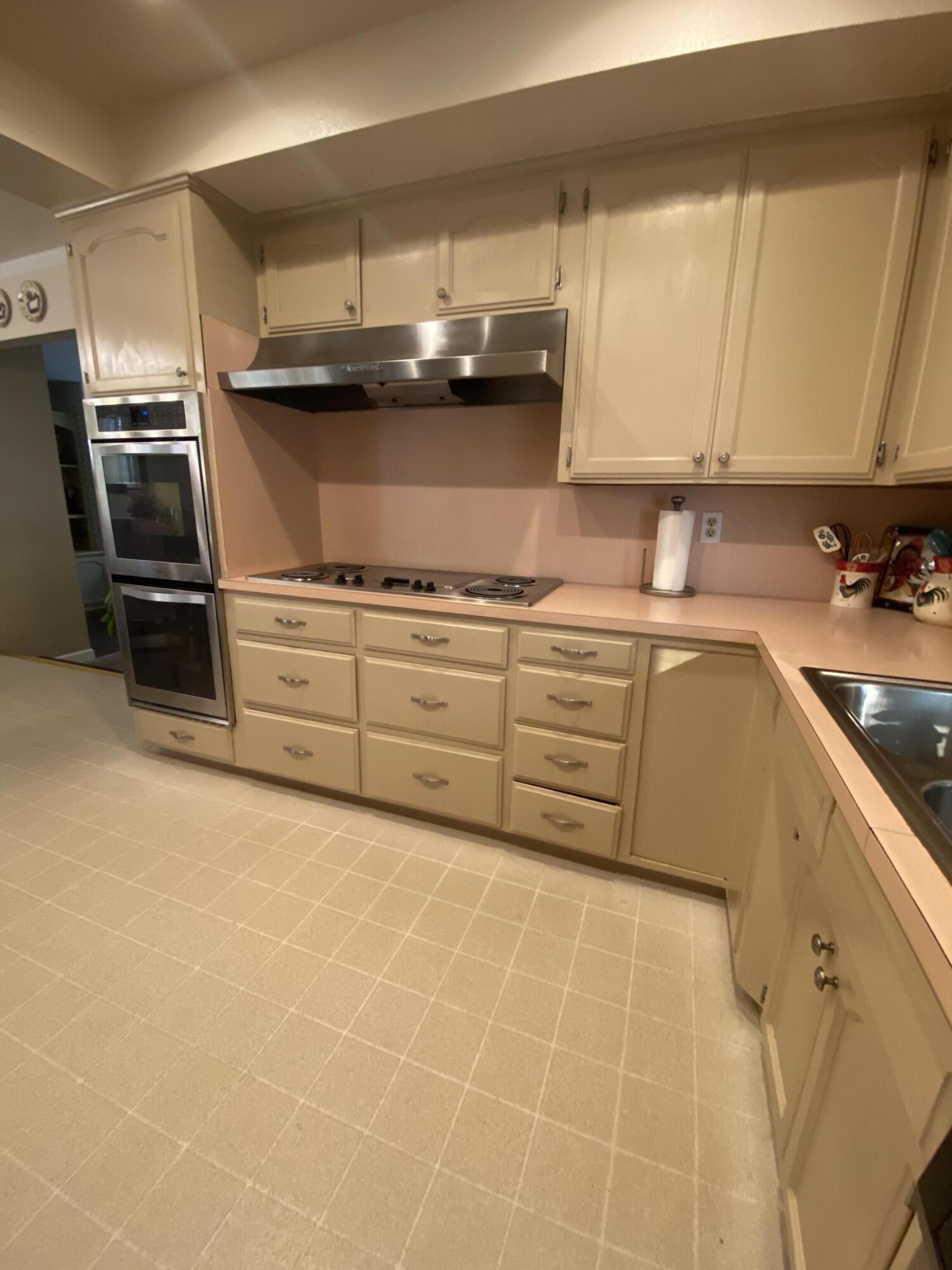 10853 Porter Ave, Dinuba, CA 93618