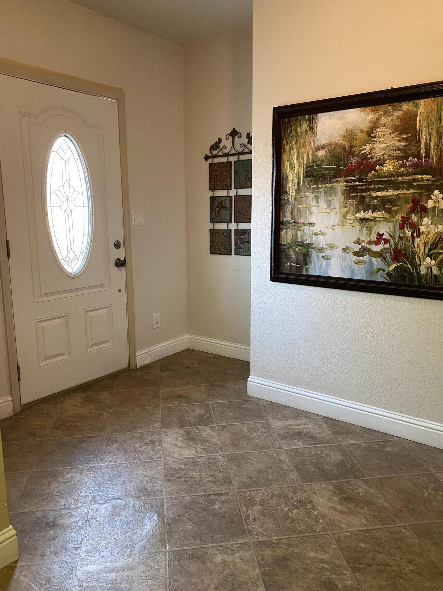 10853 Porter Ave, Dinuba, CA 93618