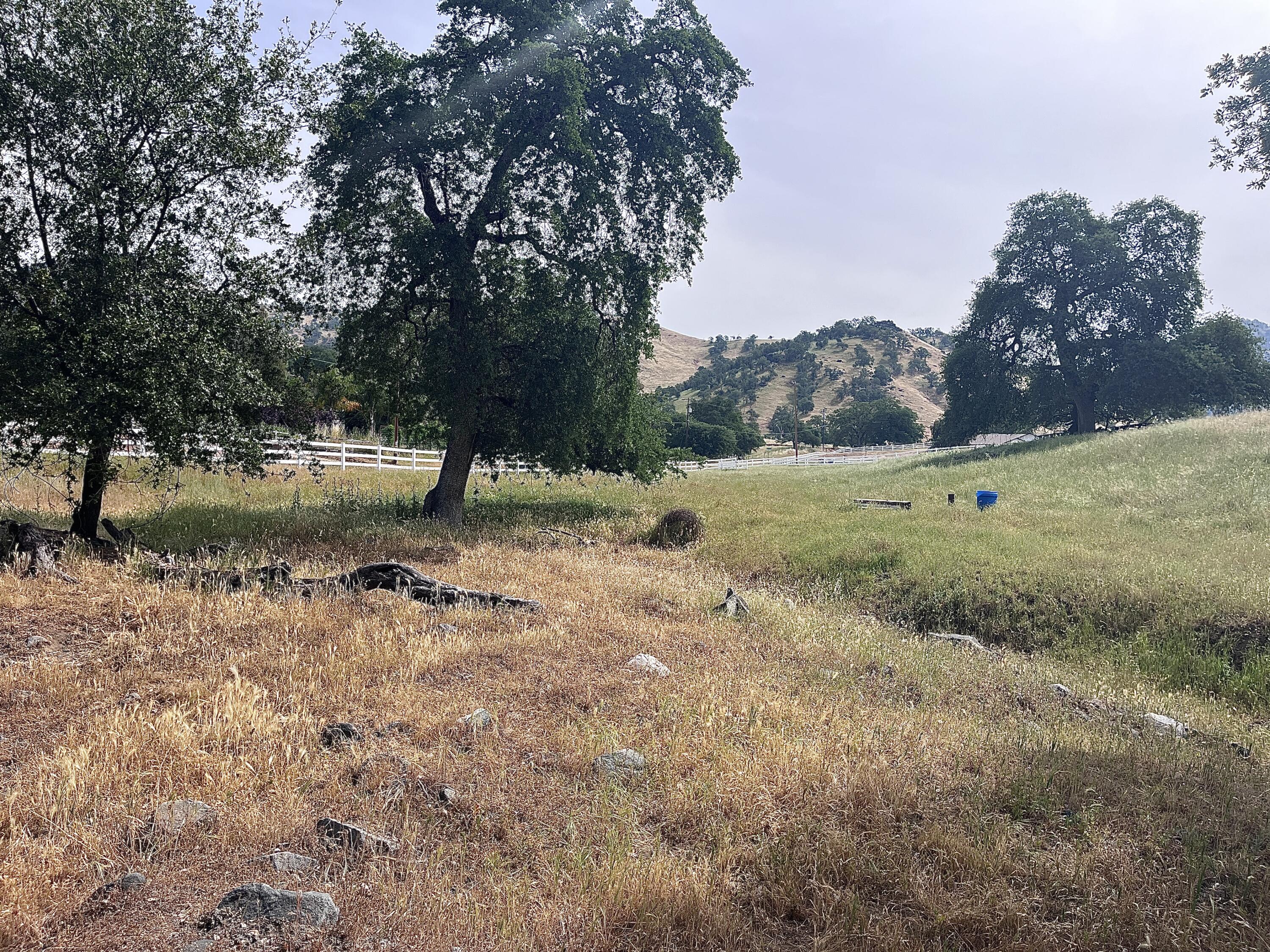 0 Lupine Dr, Sanger, CA 93657