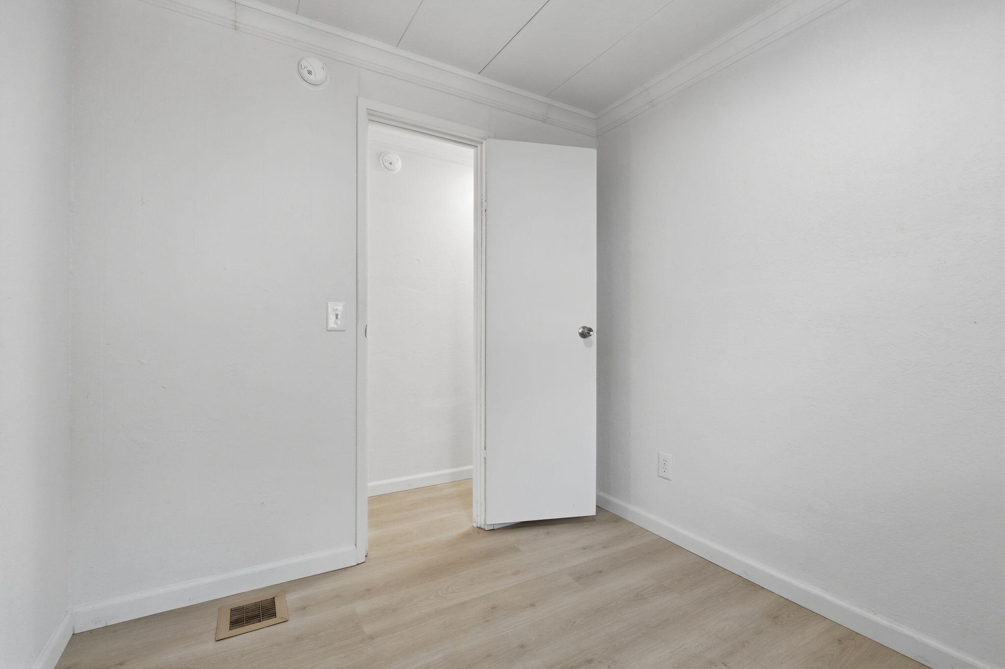43490 N Fork Dr #17, Three Rivers, CA 93271