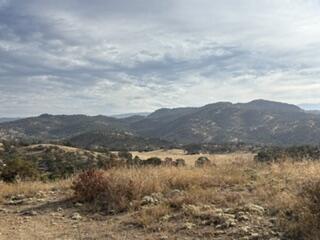0 Cornflower Ln, Yokuts Valley, CA 93675