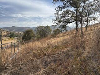 0 Cornflower Ln, Yokuts Valley, CA 93675