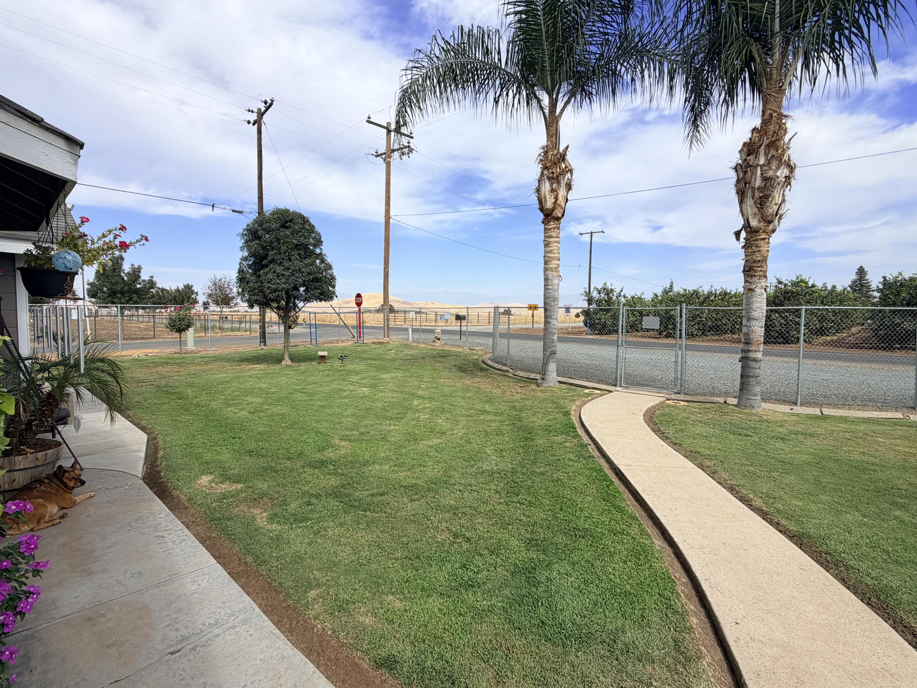 10787 Rd 256, Terra Bella, CA 93270