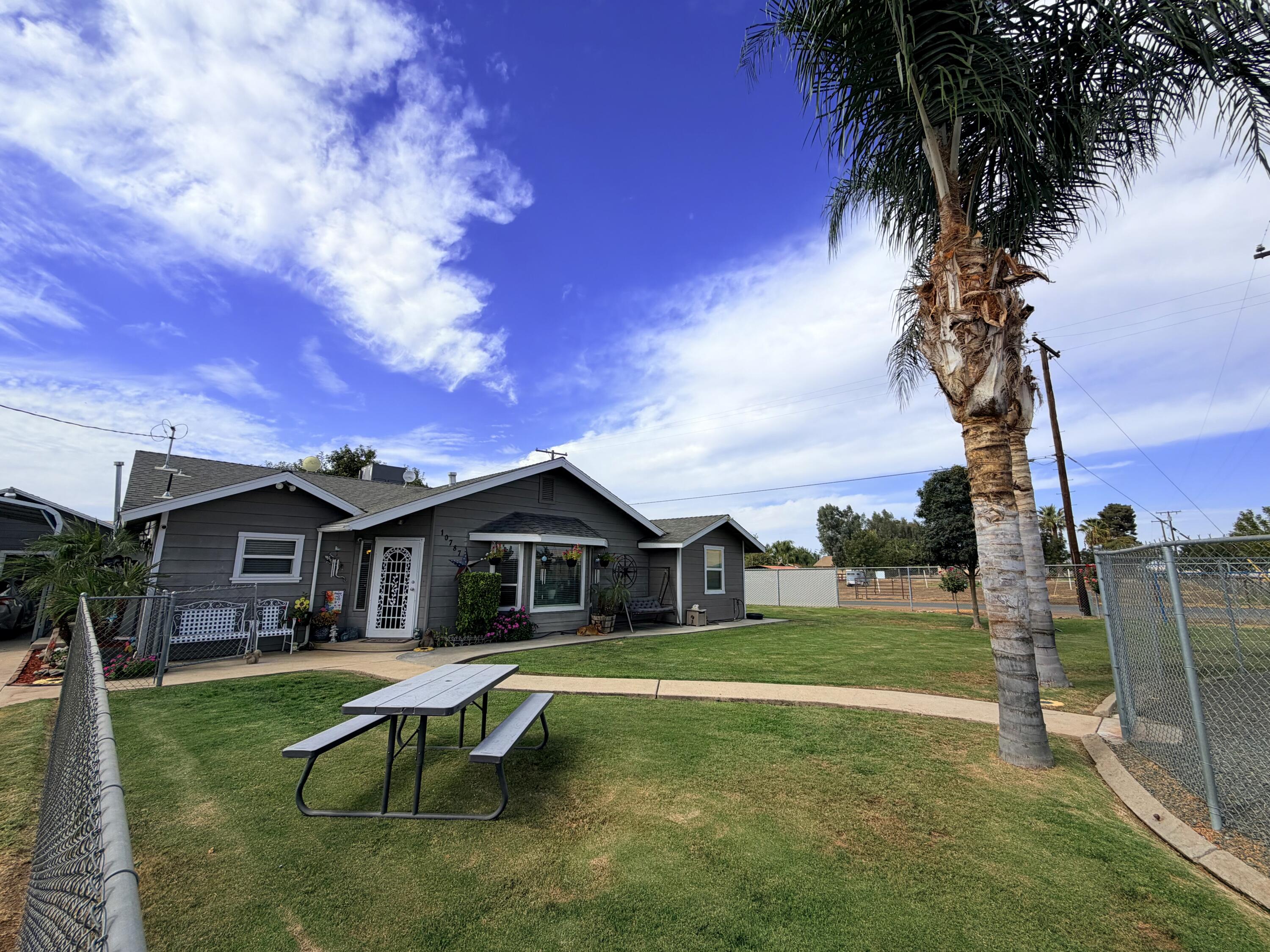 10787 Rd 256, Terra Bella, CA 93270