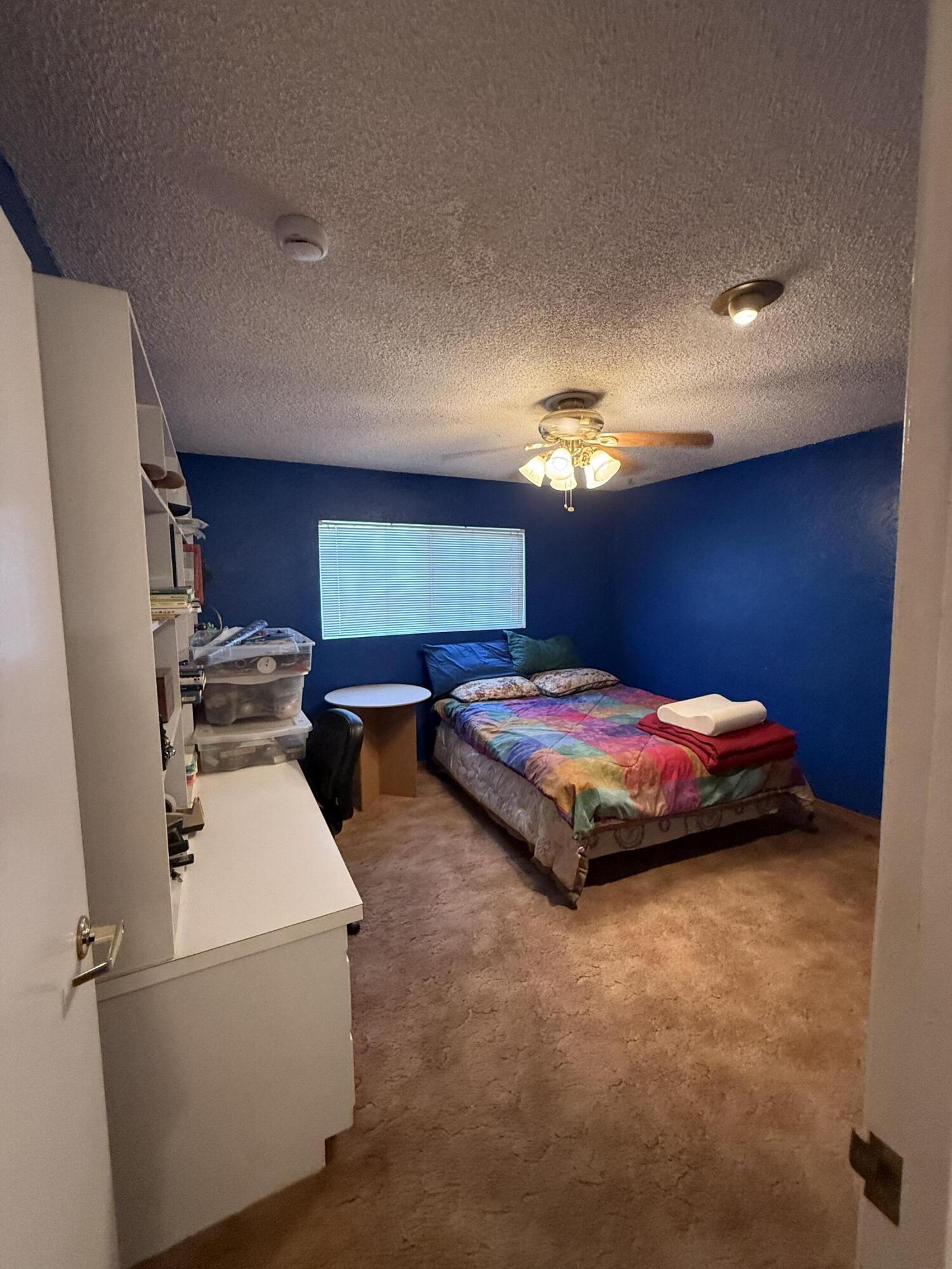 16 Holcomb St, Porterville, CA 93257