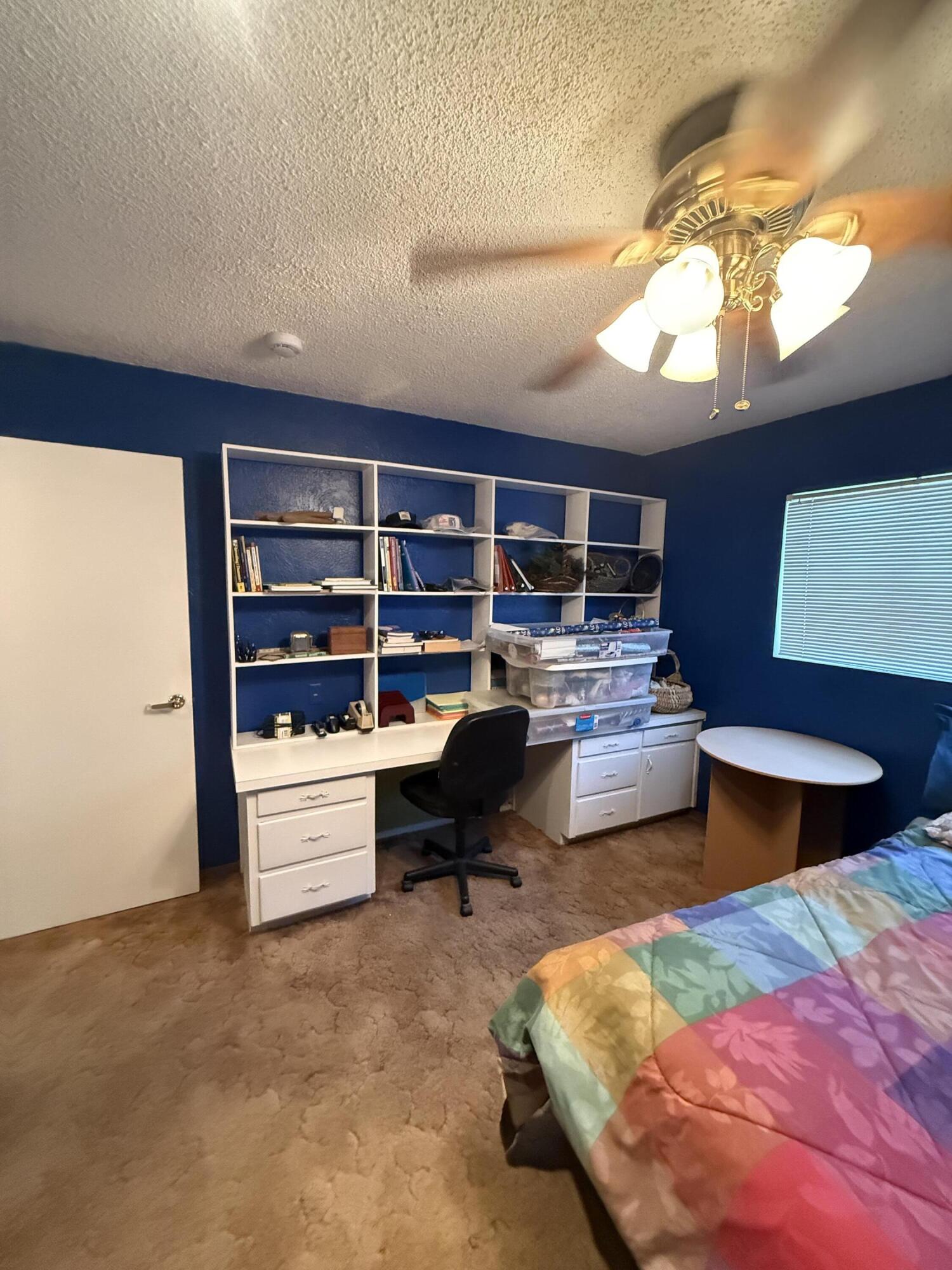 16 Holcomb St, Porterville, CA 93257