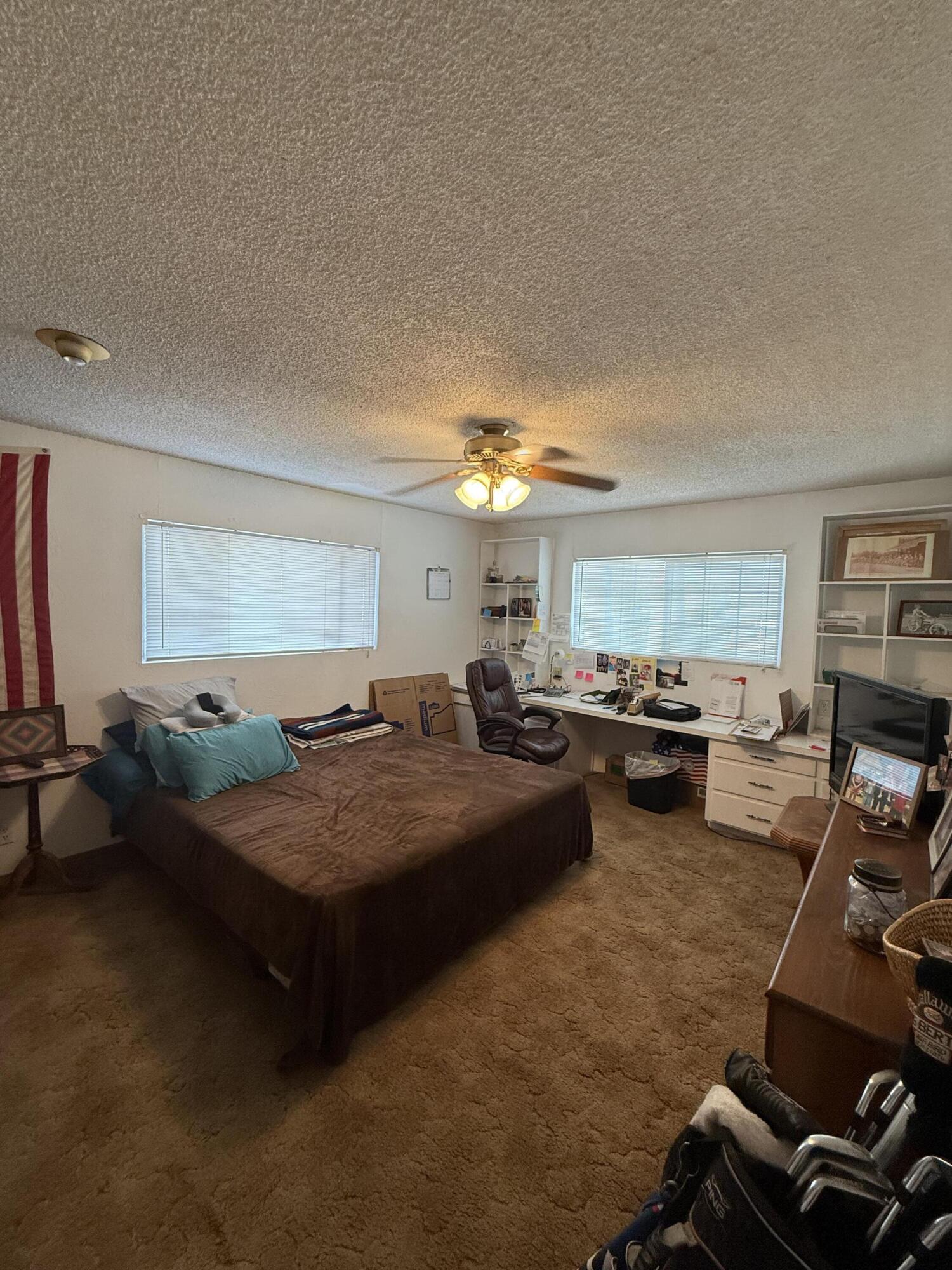 16 Holcomb St, Porterville, CA 93257