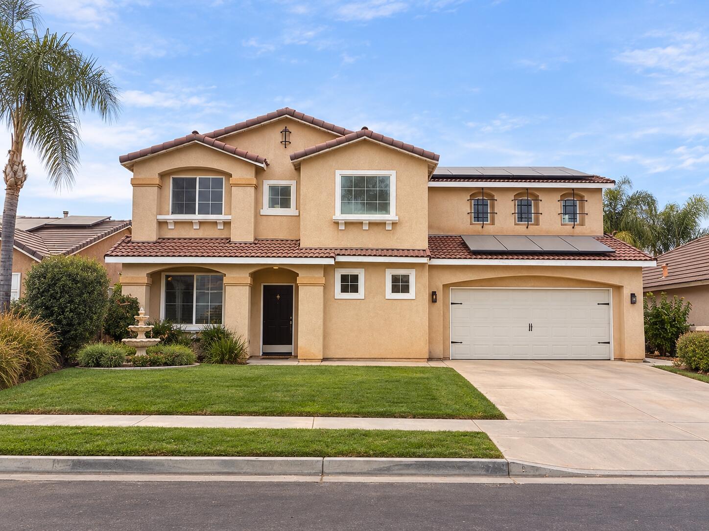 2724 Lakeridge Ave, Tulare, CA 93274