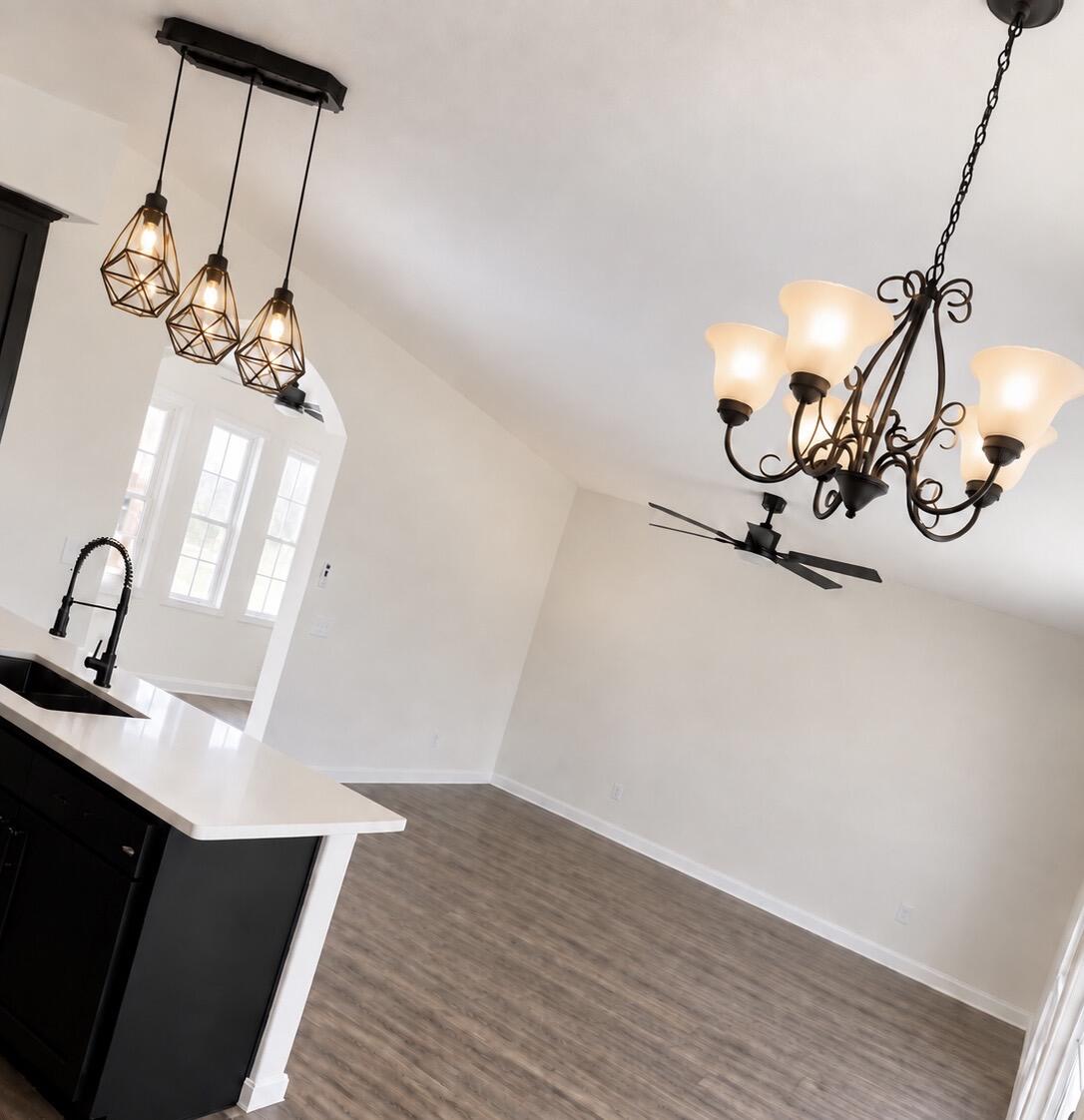2724 Lakeridge Ave, Tulare, CA 93274
