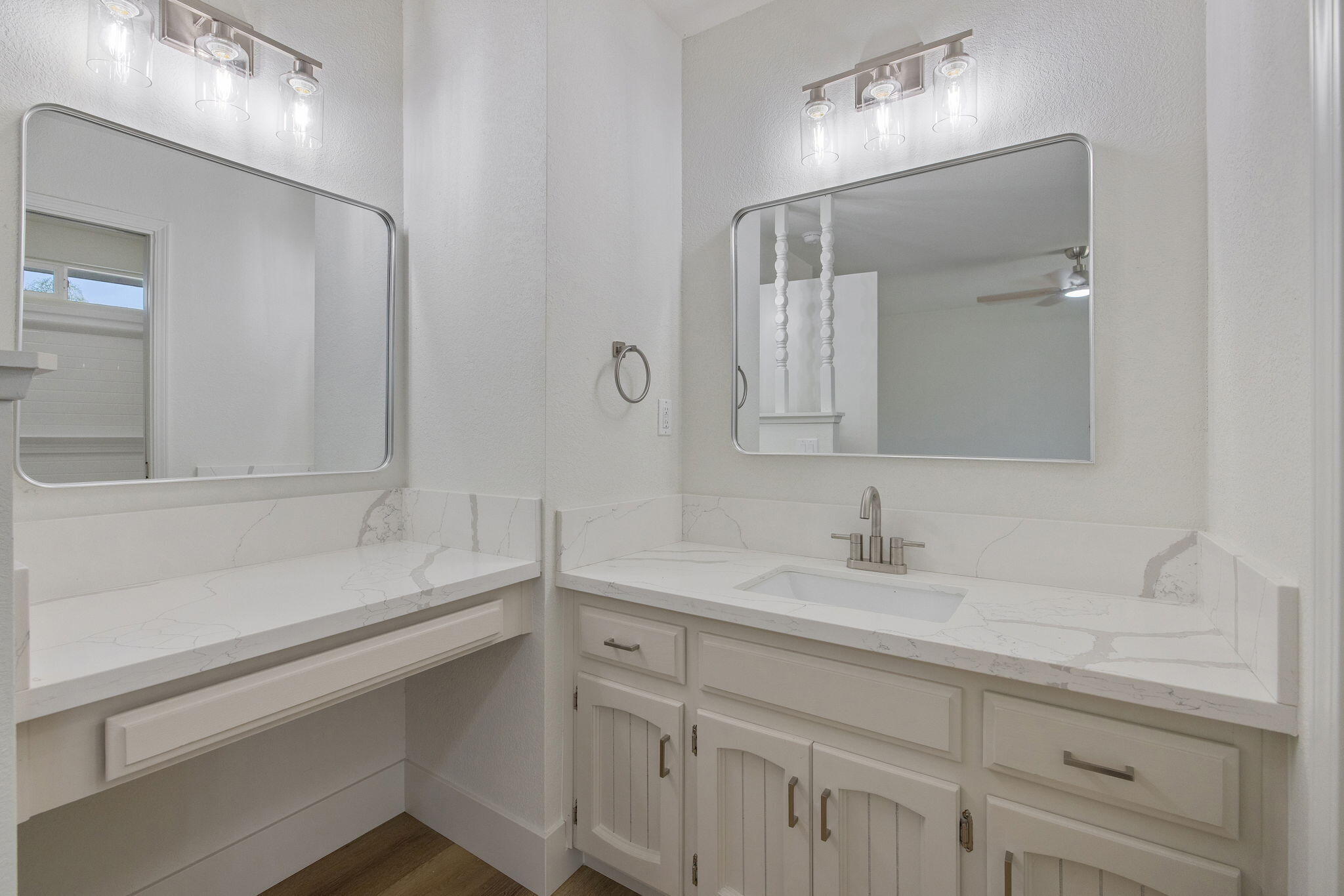 1409 Joyce Pl, Exeter, CA 93221