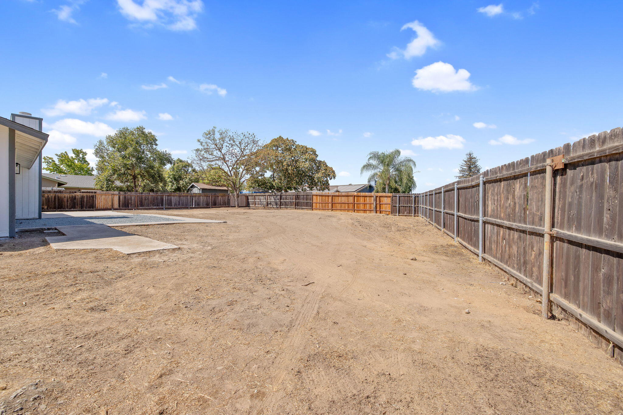 1409 Joyce Pl, Exeter, CA 93221