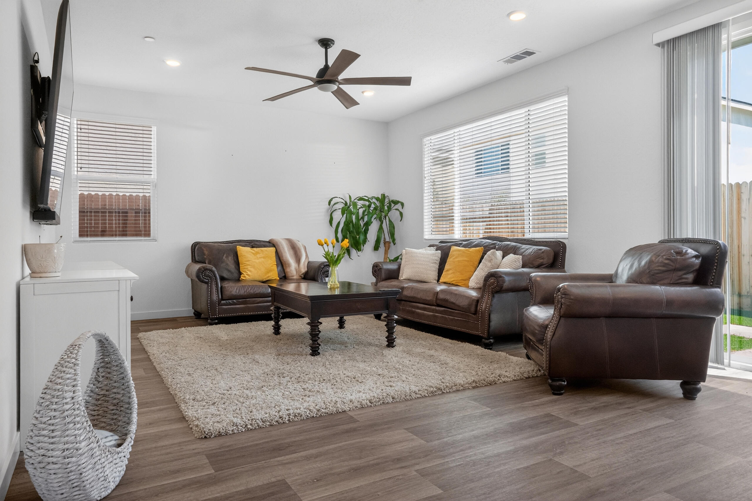 4242 Hampton Way, Clovis, CA 93619