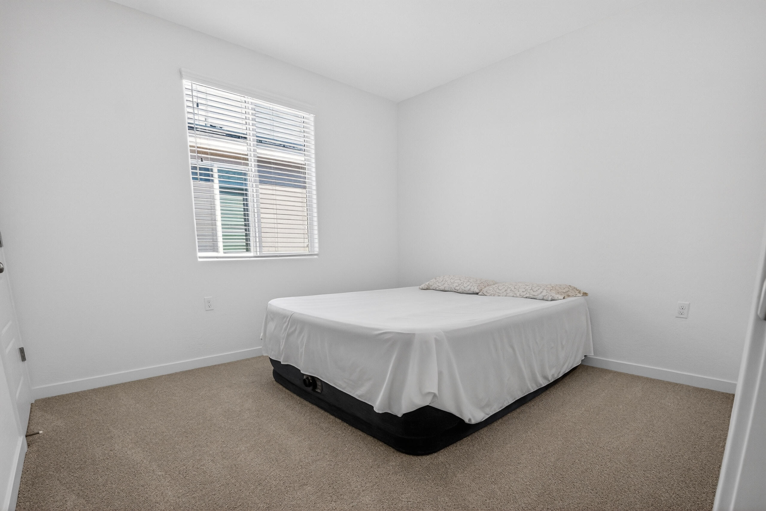 4242 Hampton Way, Clovis, CA 93619
