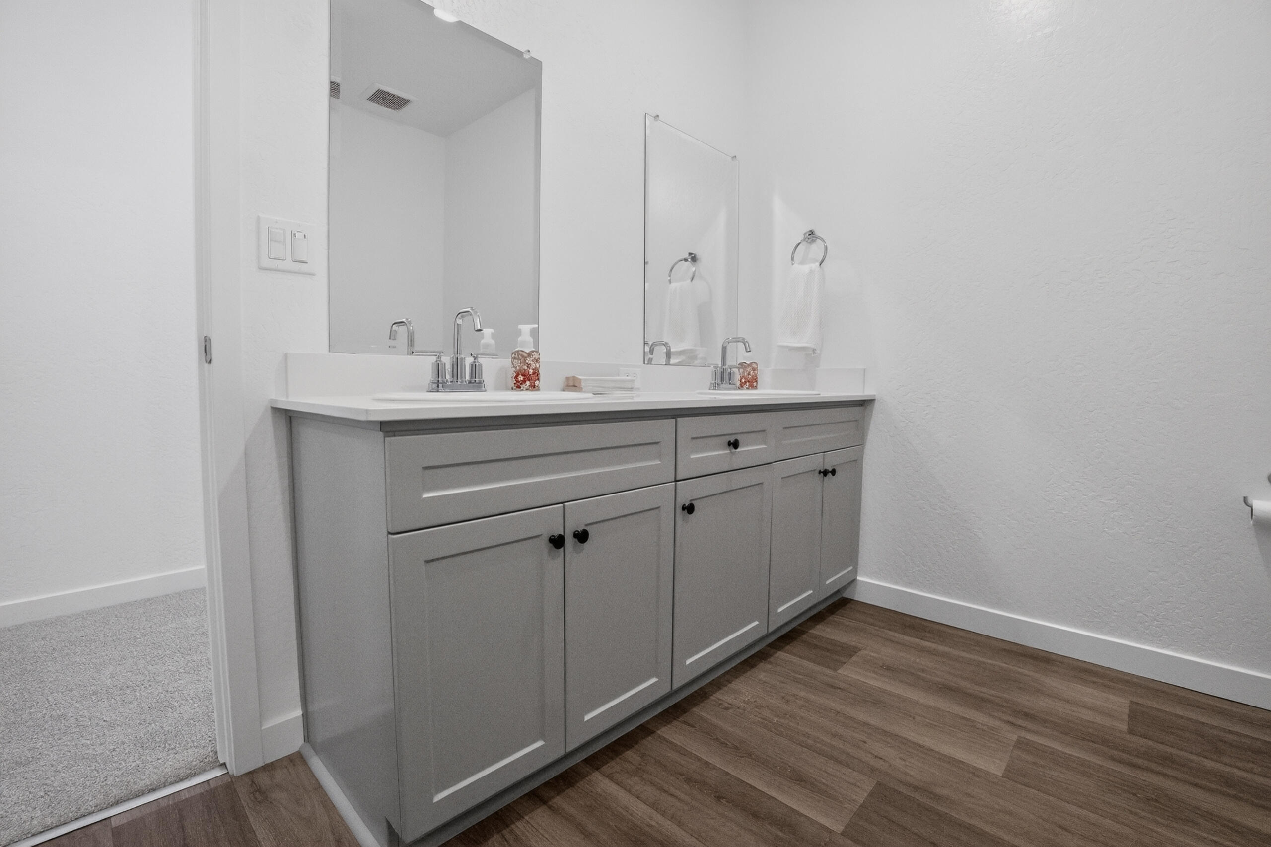 4242 Hampton Way, Clovis, CA 93619