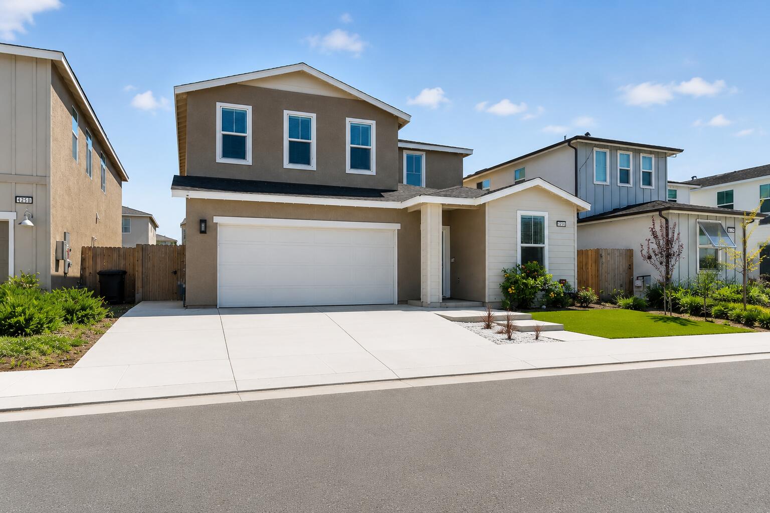 4242 Hampton Way, Clovis, CA 93619