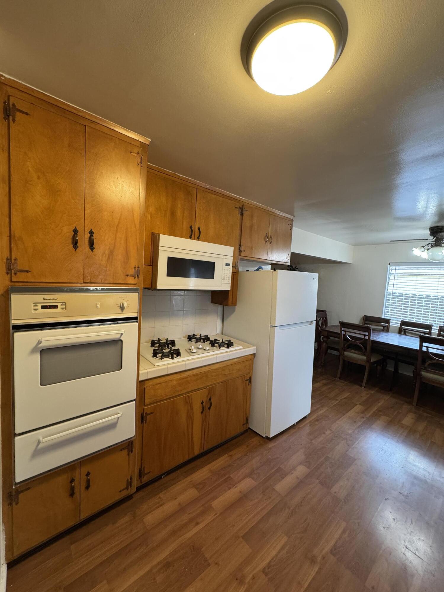 256 E Gail Ave, Tulare, CA 93274