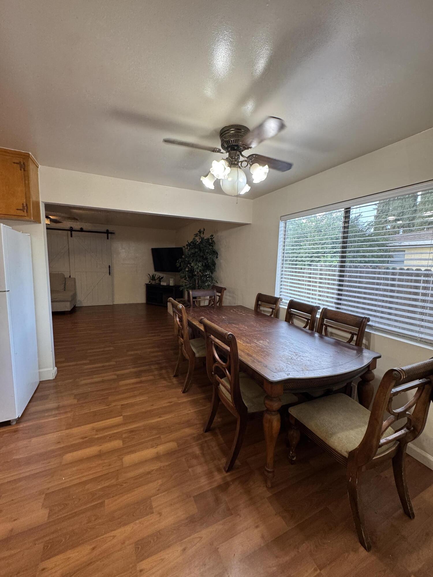 256 E Gail Ave, Tulare, CA 93274