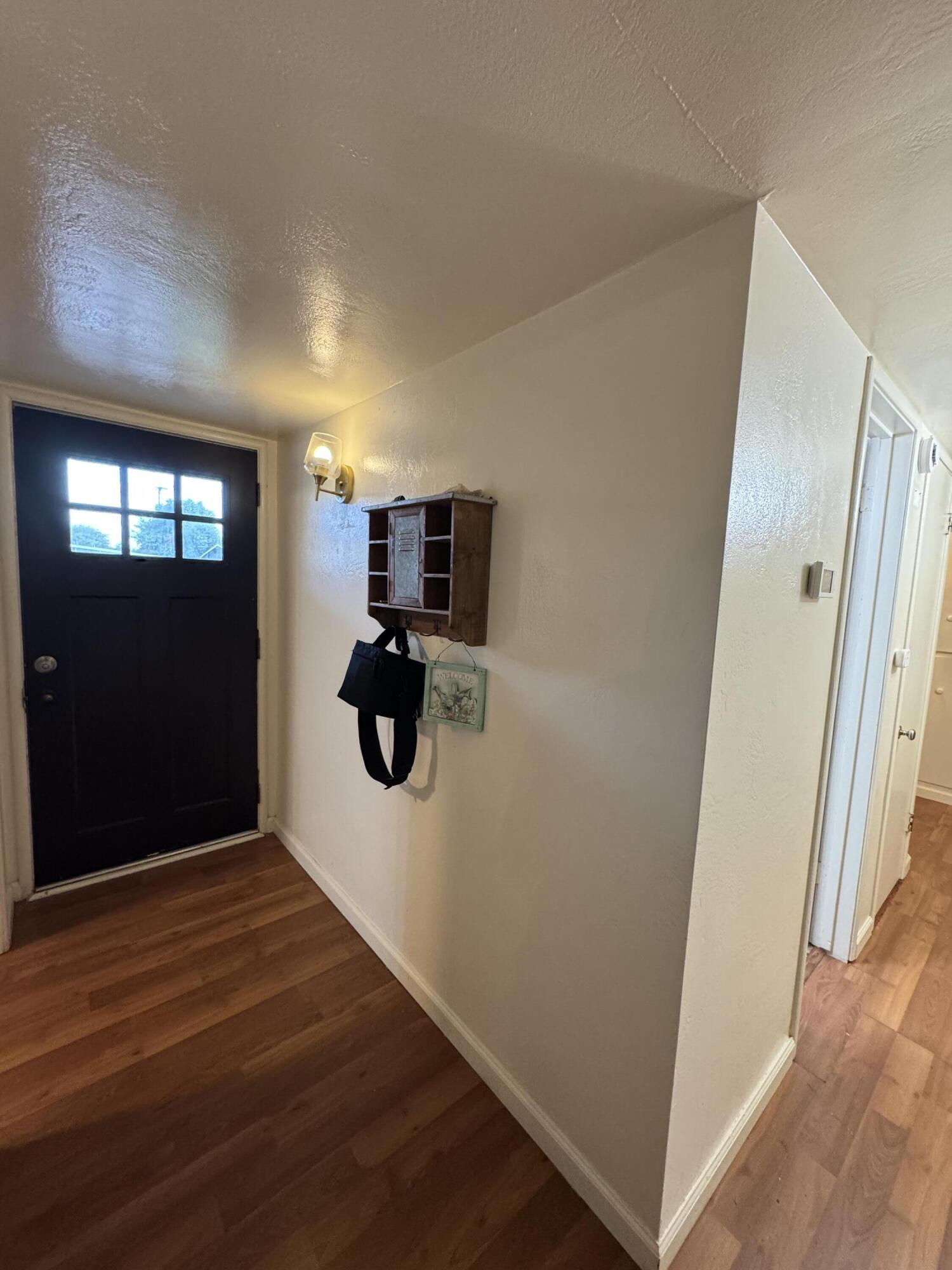 256 E Gail Ave, Tulare, CA 93274