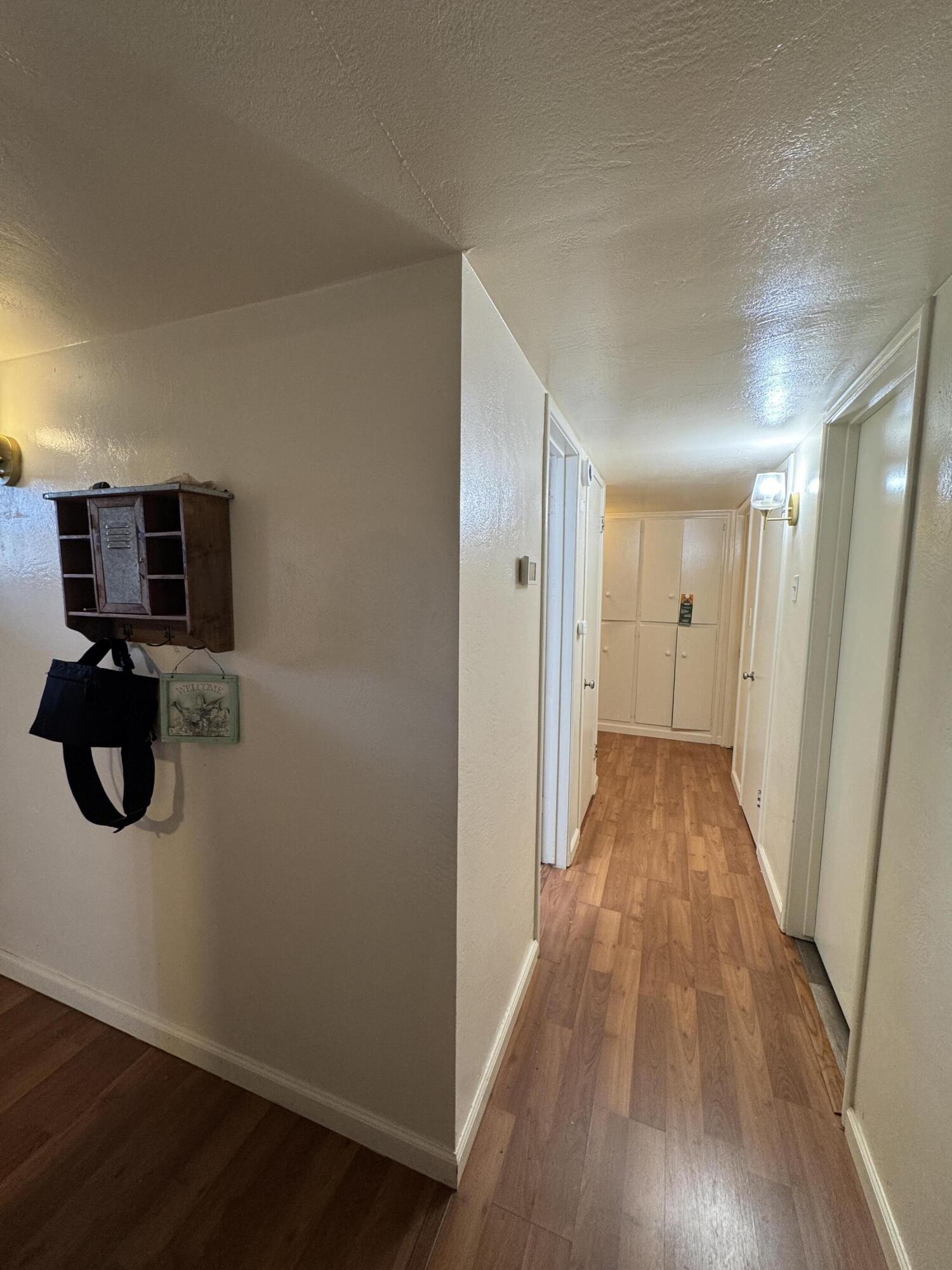 256 E Gail Ave, Tulare, CA 93274