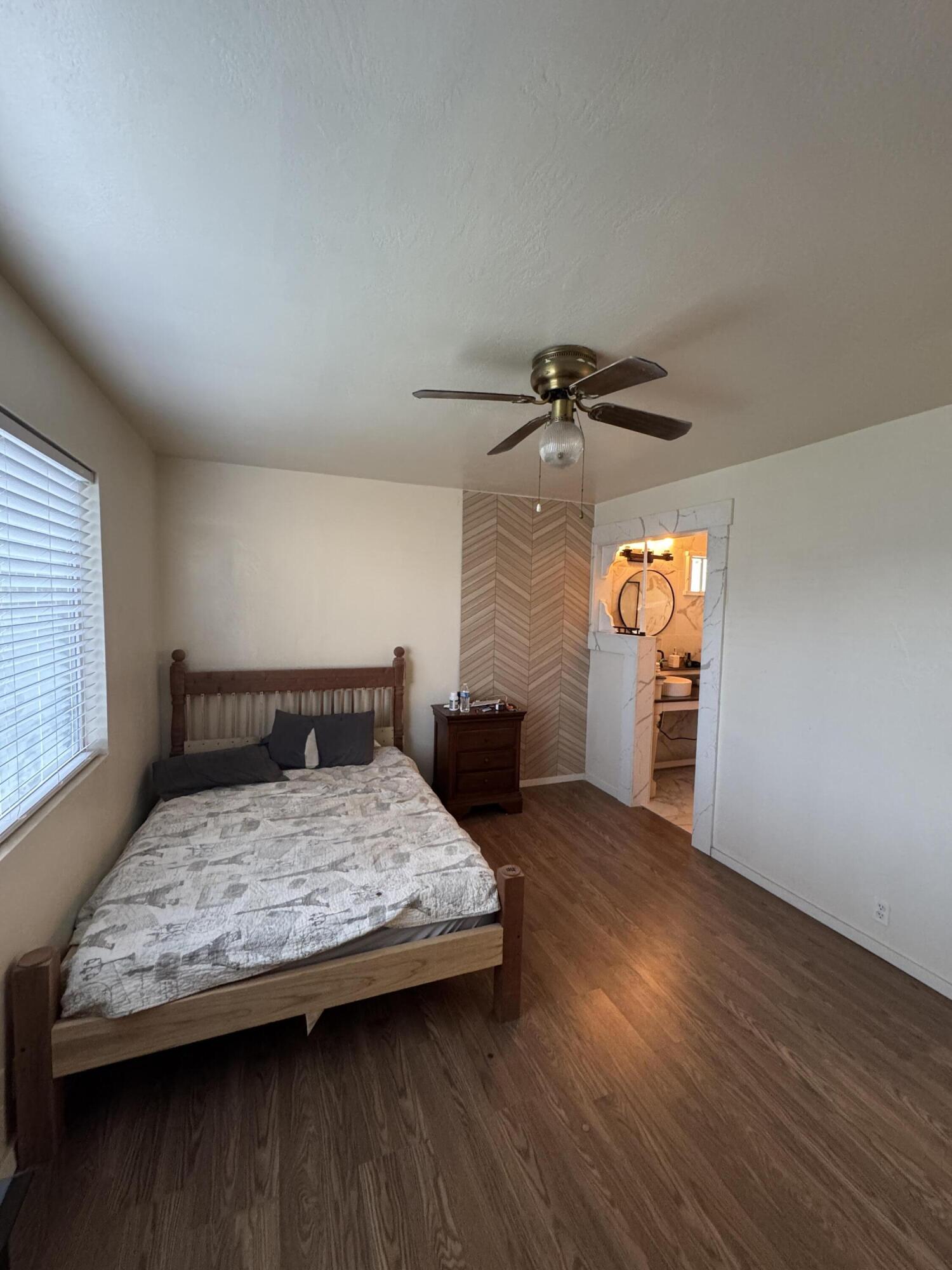 256 E Gail Ave, Tulare, CA 93274