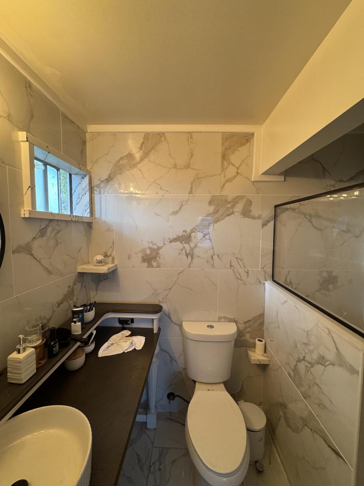 256 E Gail Ave, Tulare, CA 93274