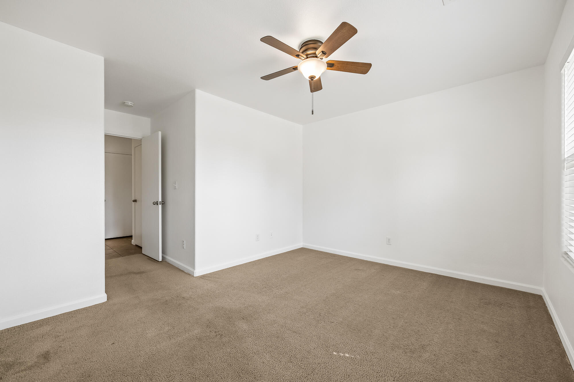4336 E Acequia Ave, Visalia, CA 93292