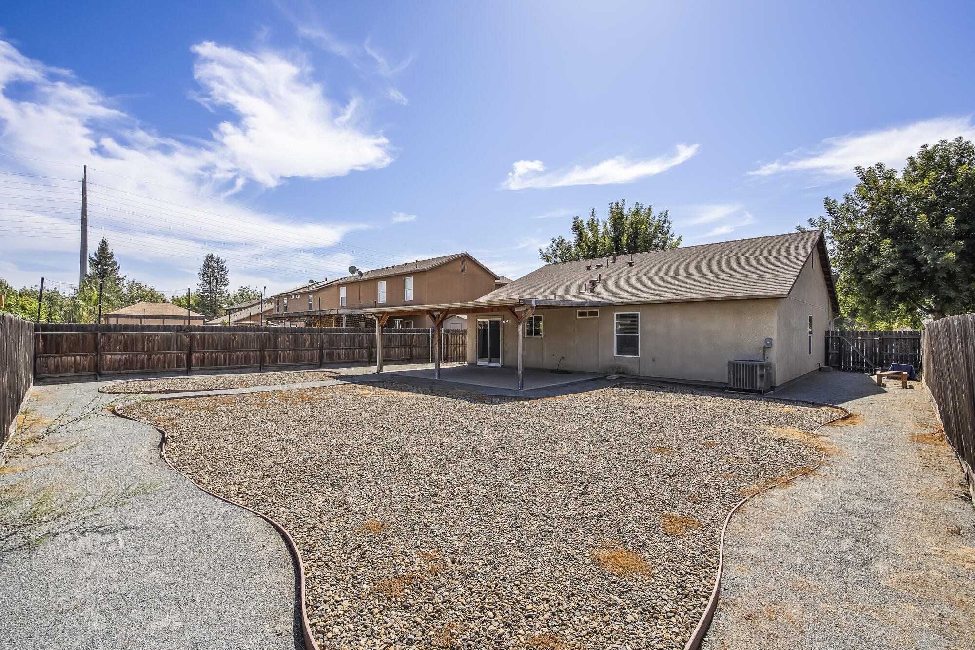 4336 E Acequia Ave, Visalia, CA 93292