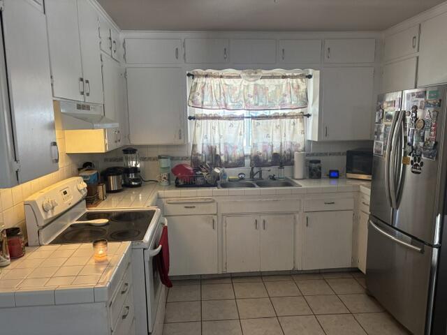 3955 N Ricewood Ave, Fresno, CA 93705