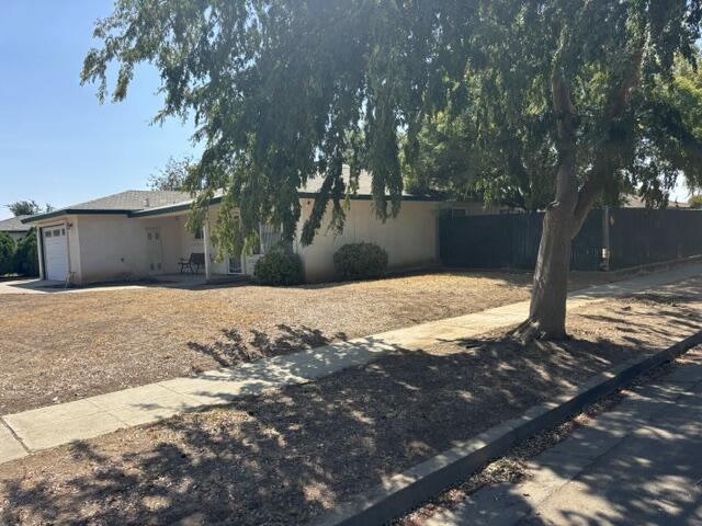 3955 N Ricewood Ave, Fresno, CA 93705