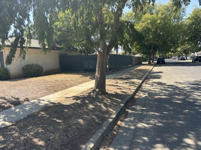 3955 N Ricewood Ave, Fresno, CA 93705