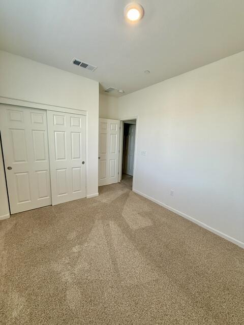 2232 S Crumal St, Visalia, CA 93292