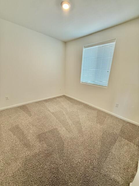 2232 S Crumal St, Visalia, CA 93292