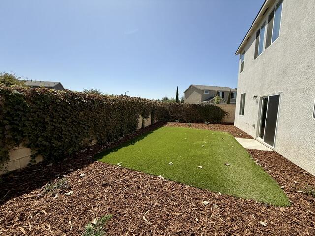 2232 S Crumal St, Visalia, CA 93292