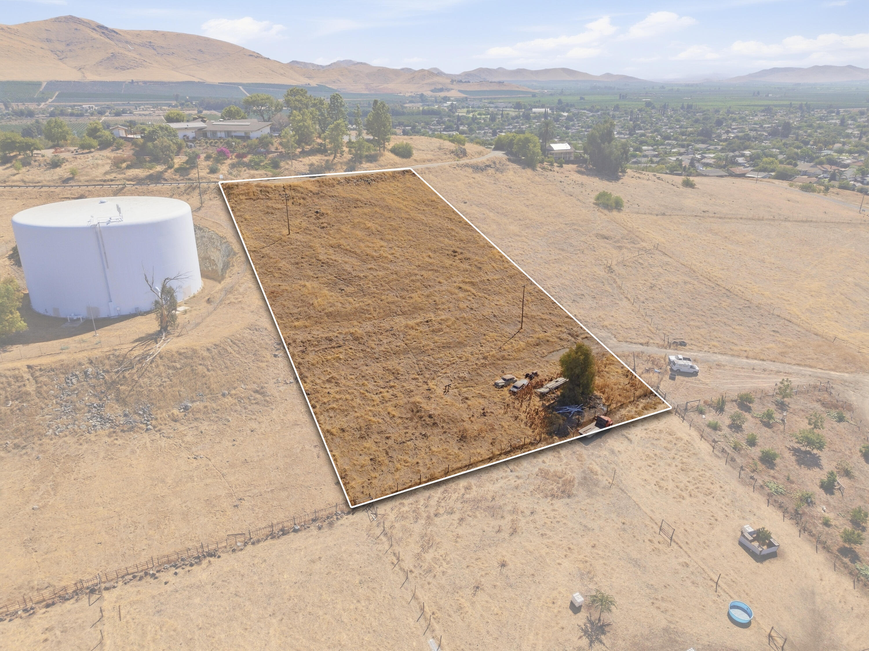 1019 N Harvard Ave, Lindsay, CA 93247