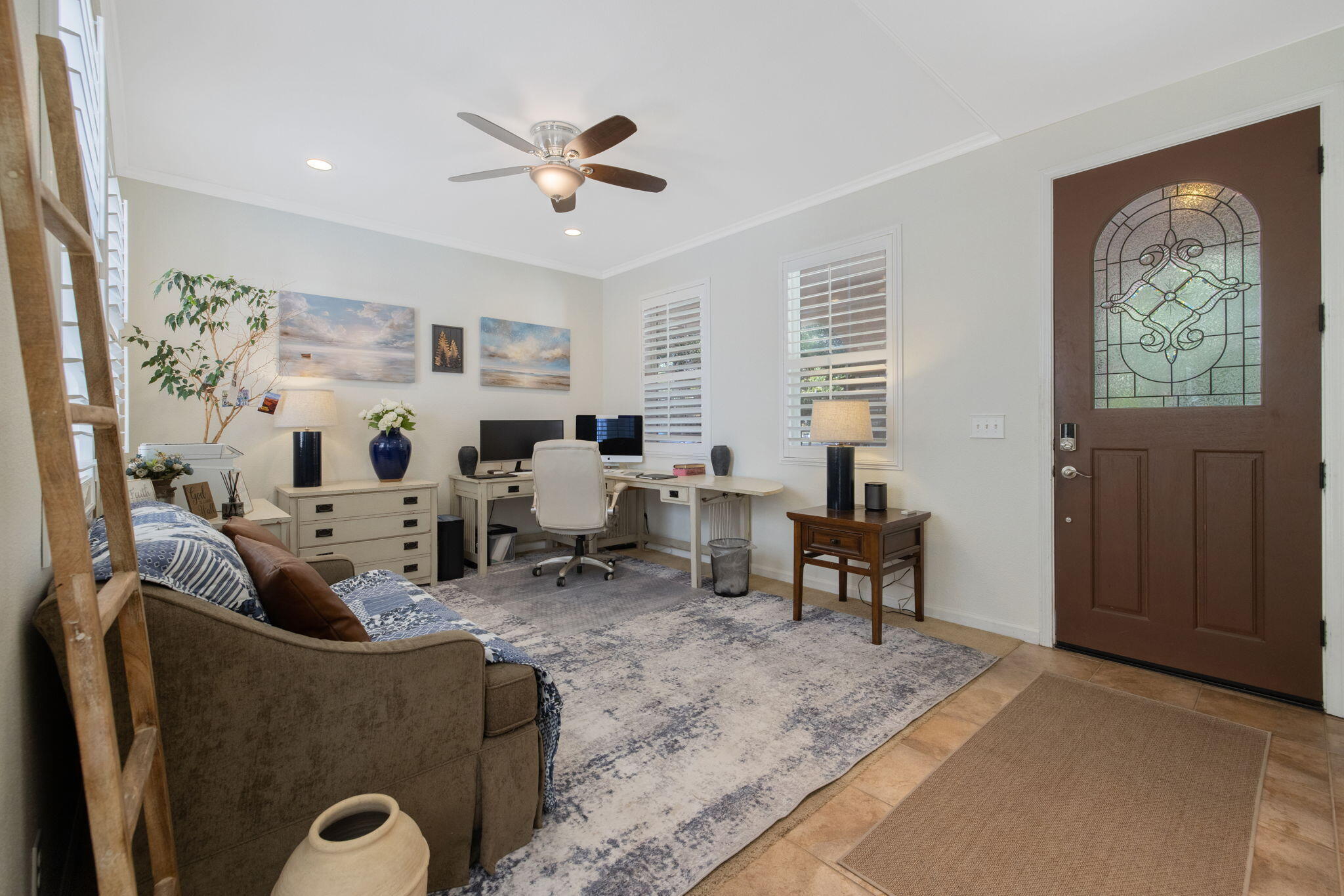 3834 N University St, Visalia, CA 93291