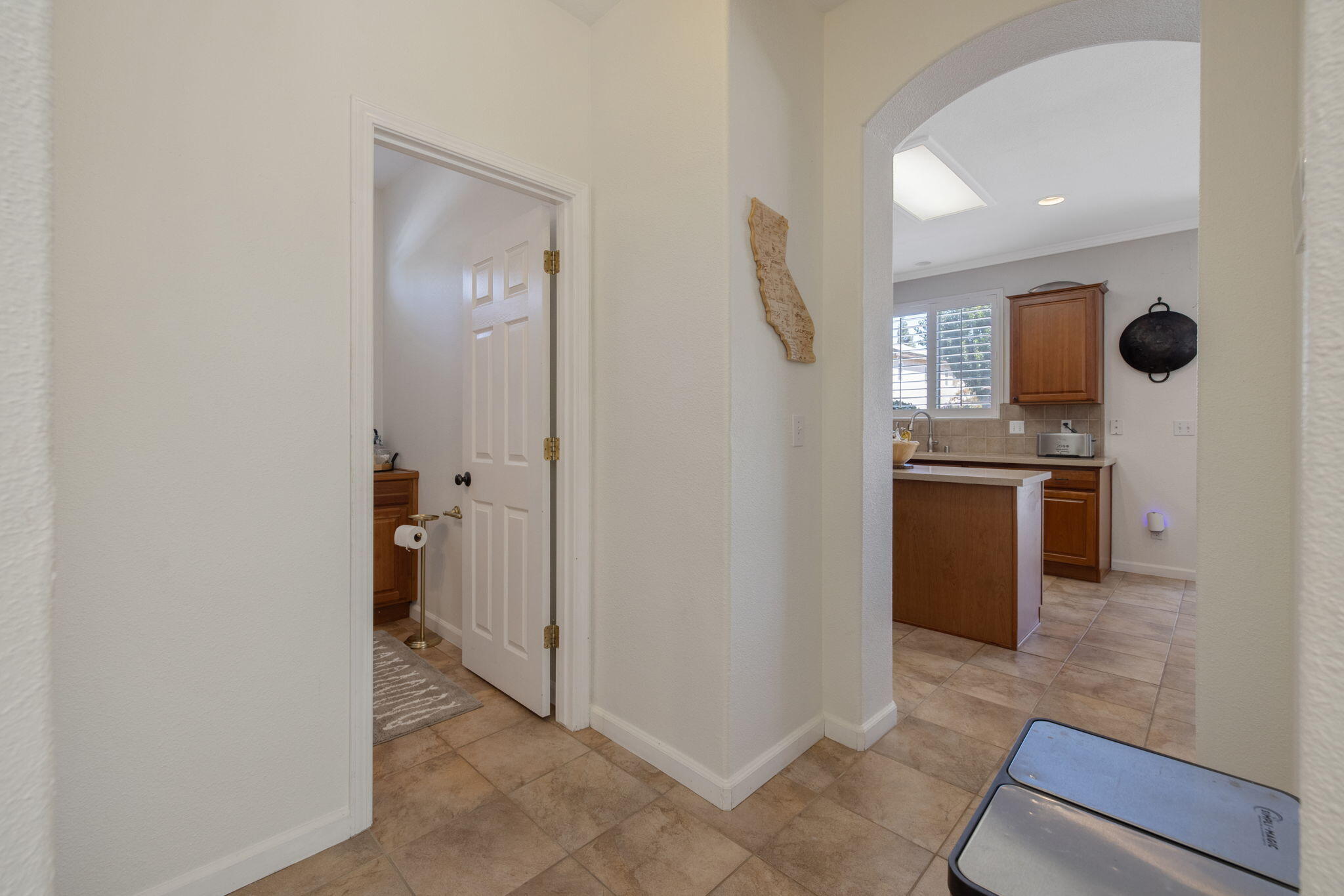 3834 N University St, Visalia, CA 93291