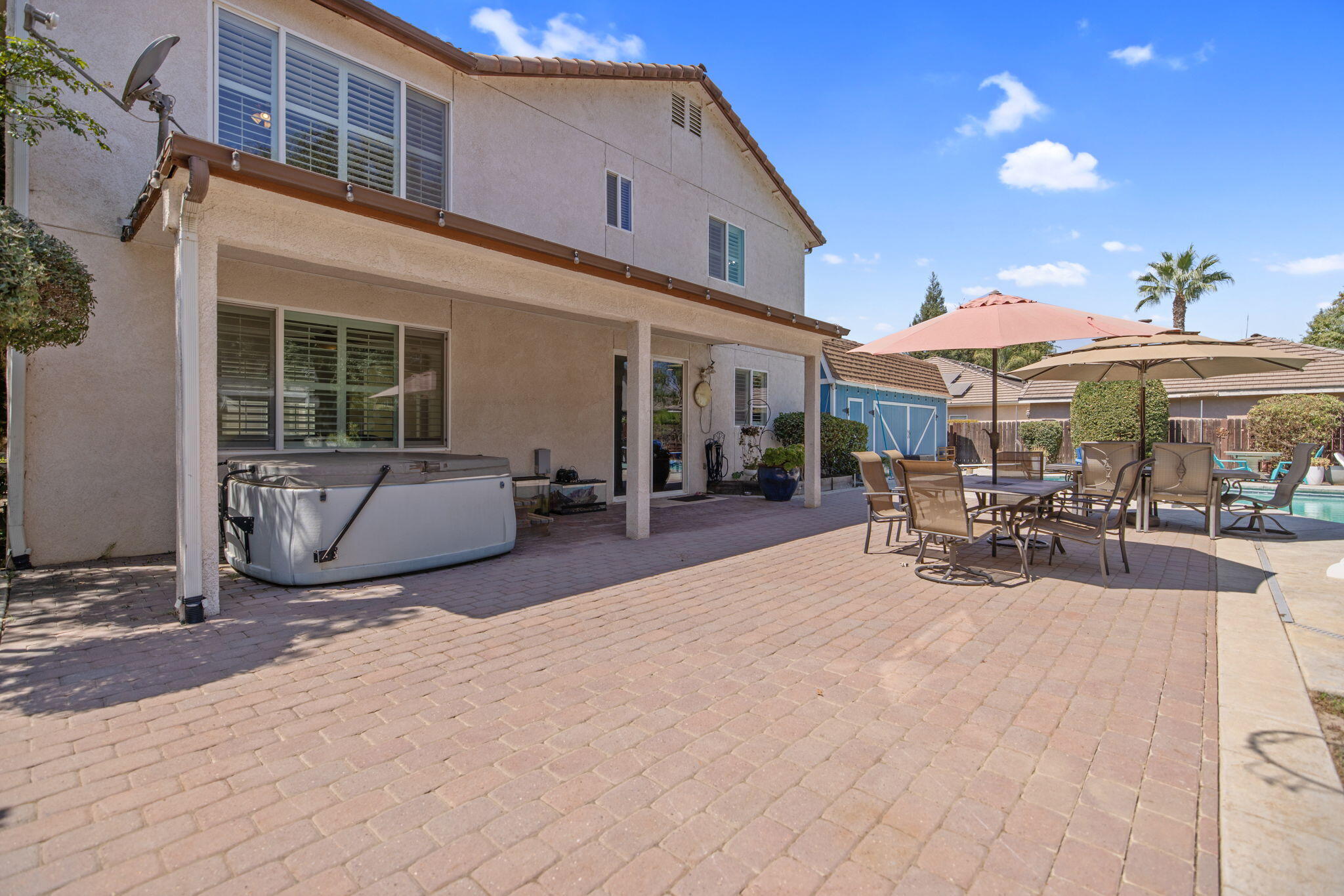 3834 N University St, Visalia, CA 93291