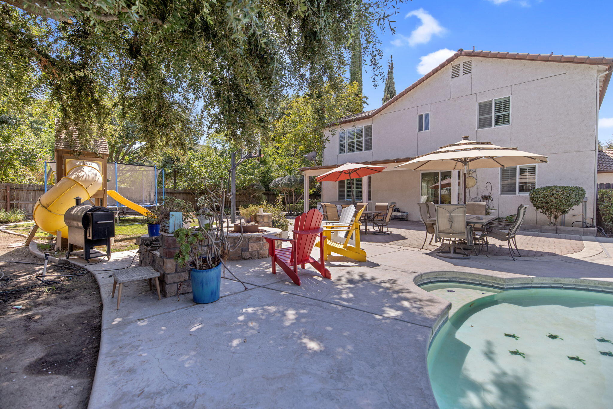 3834 N University St, Visalia, CA 93291