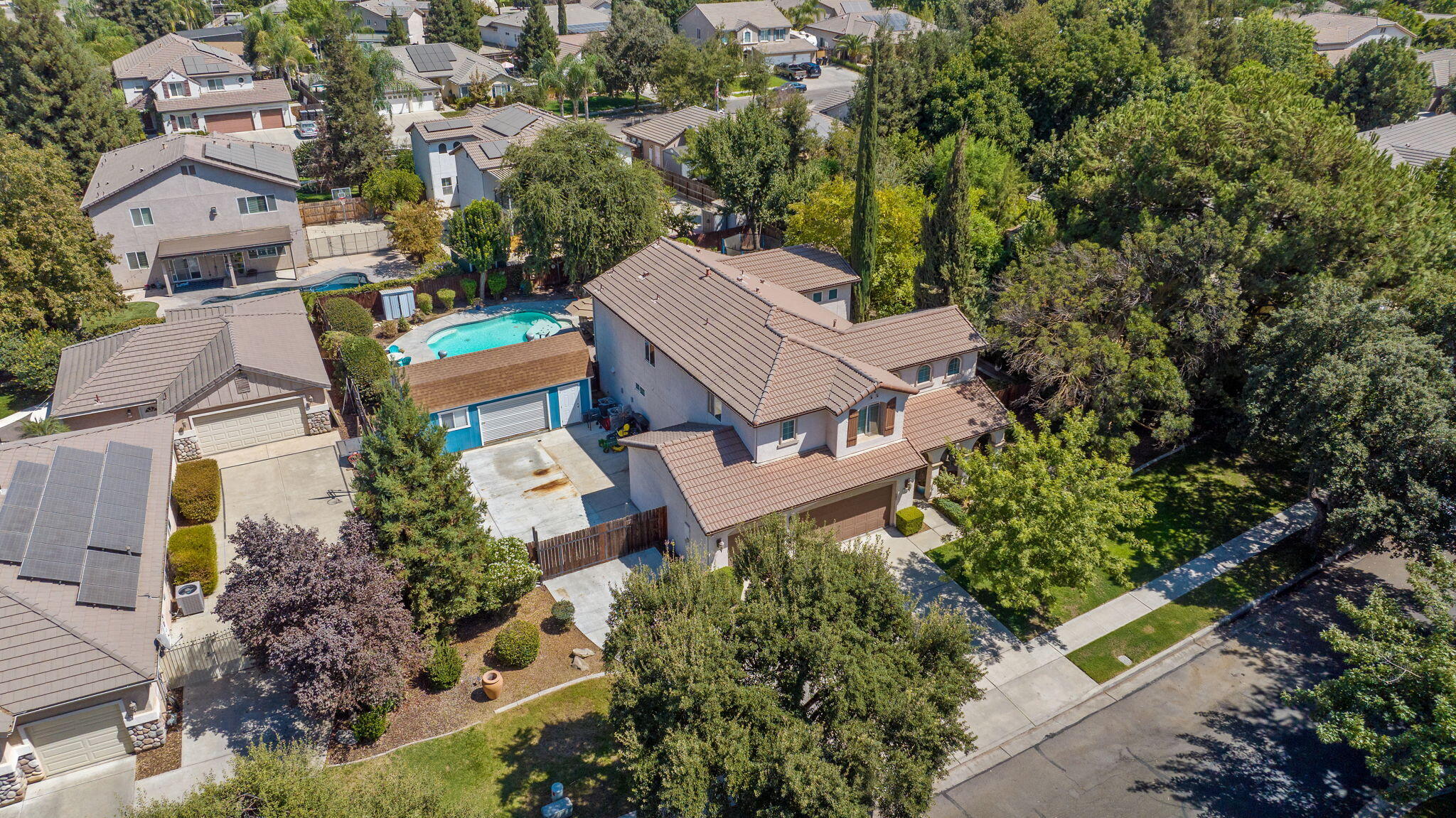 3834 N University St, Visalia, CA 93291